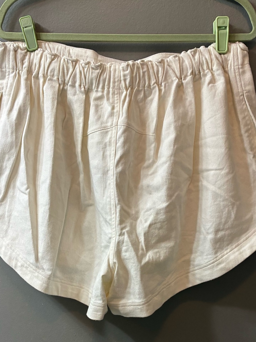 FREE PEOPLE 100% Cotton High Rise White Shorts. Side Pockets and Drawstring. NWT - Picture 7 of 13